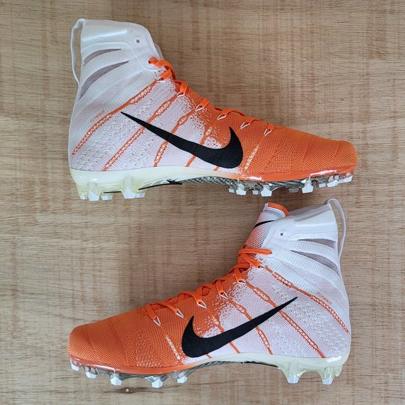Nike Vapor Untouchable 3 Elite Orange Football Cleat main image 9